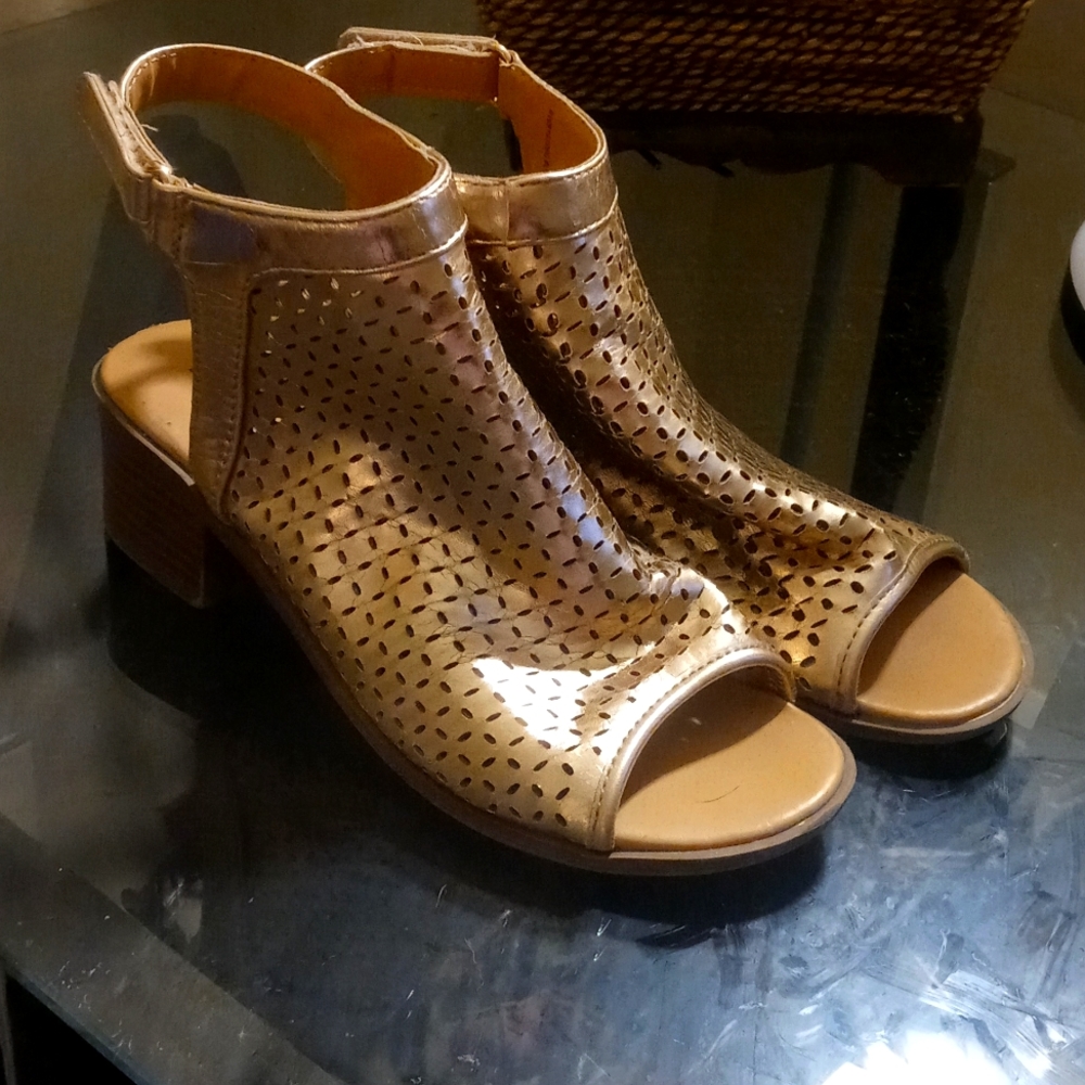 Size 7 Nine West